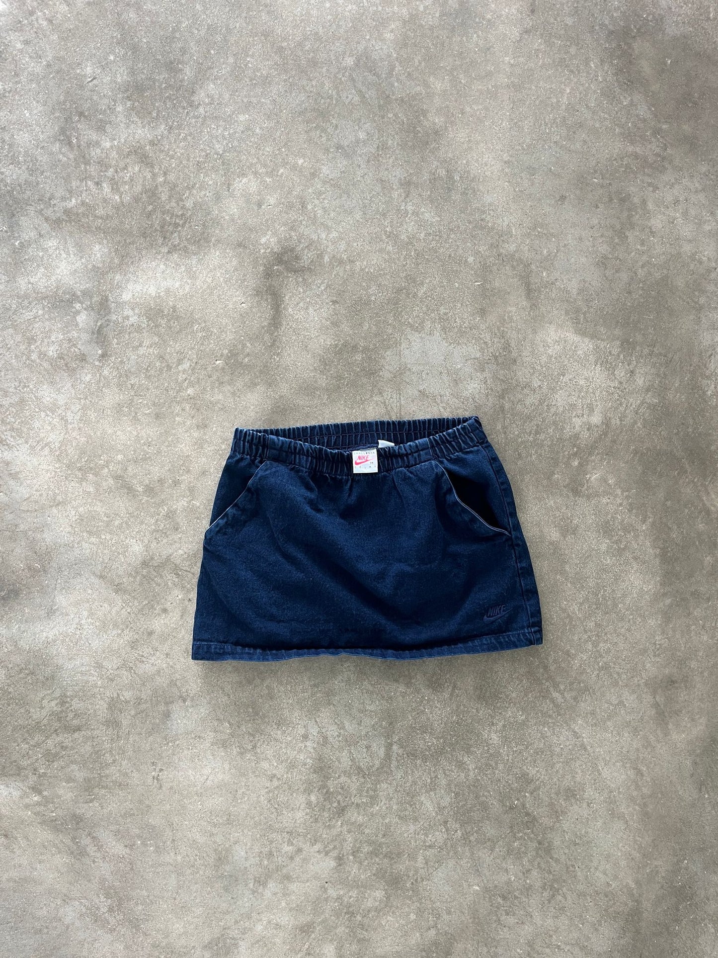 Vintage Nike Challenge Court Tennis Skirt (circa 1990s)