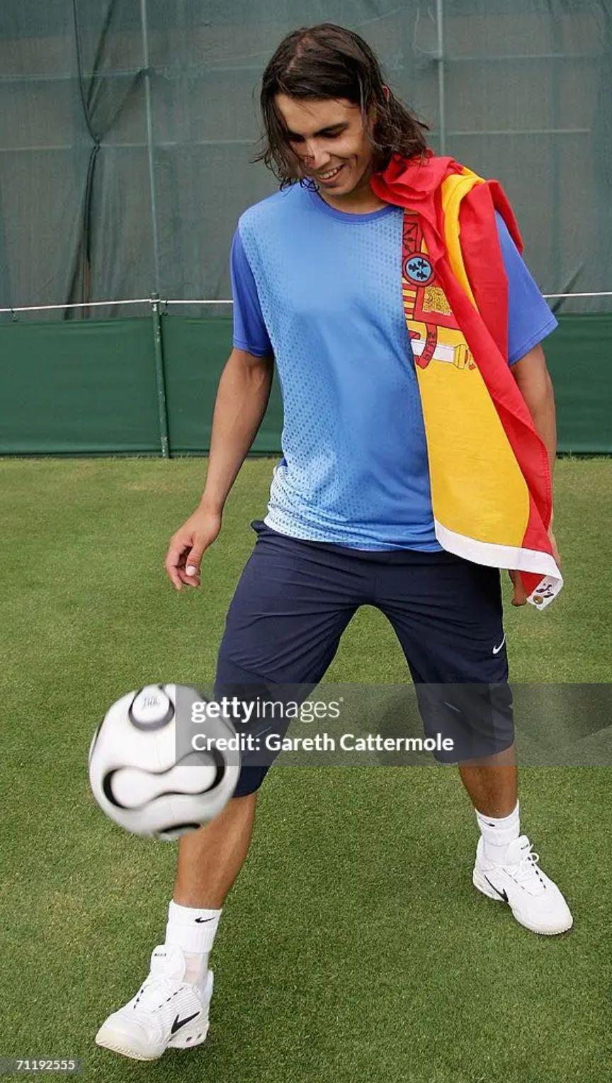 Vintage Nike Rafa Nadal Navy Pirate Shorts (Stella Artois 2006)