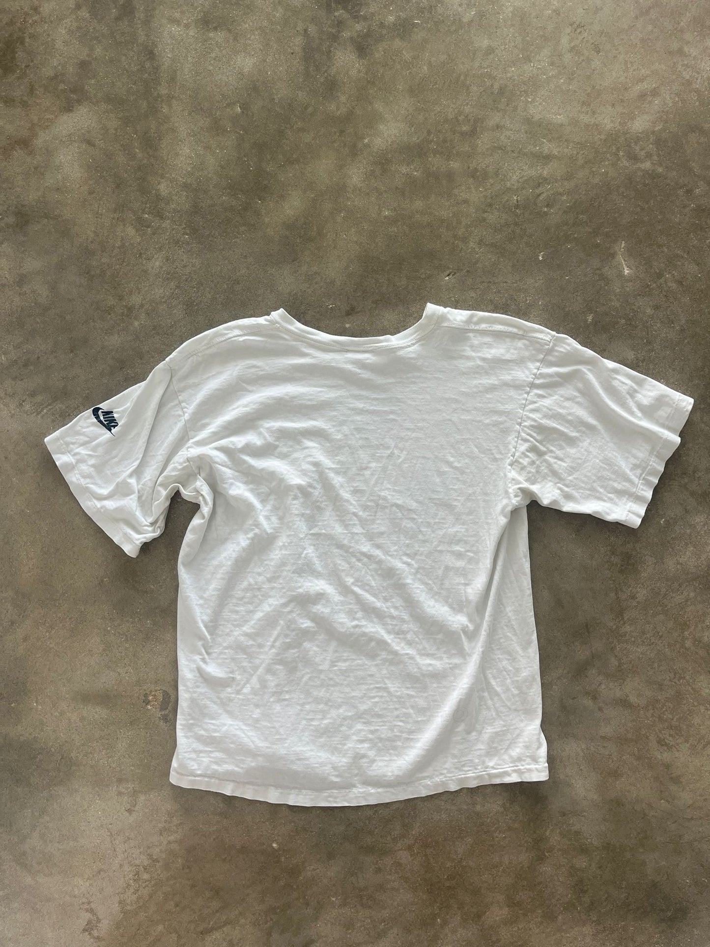 Vintage Nike Challenge Court T-Shirt (circa 1990s)