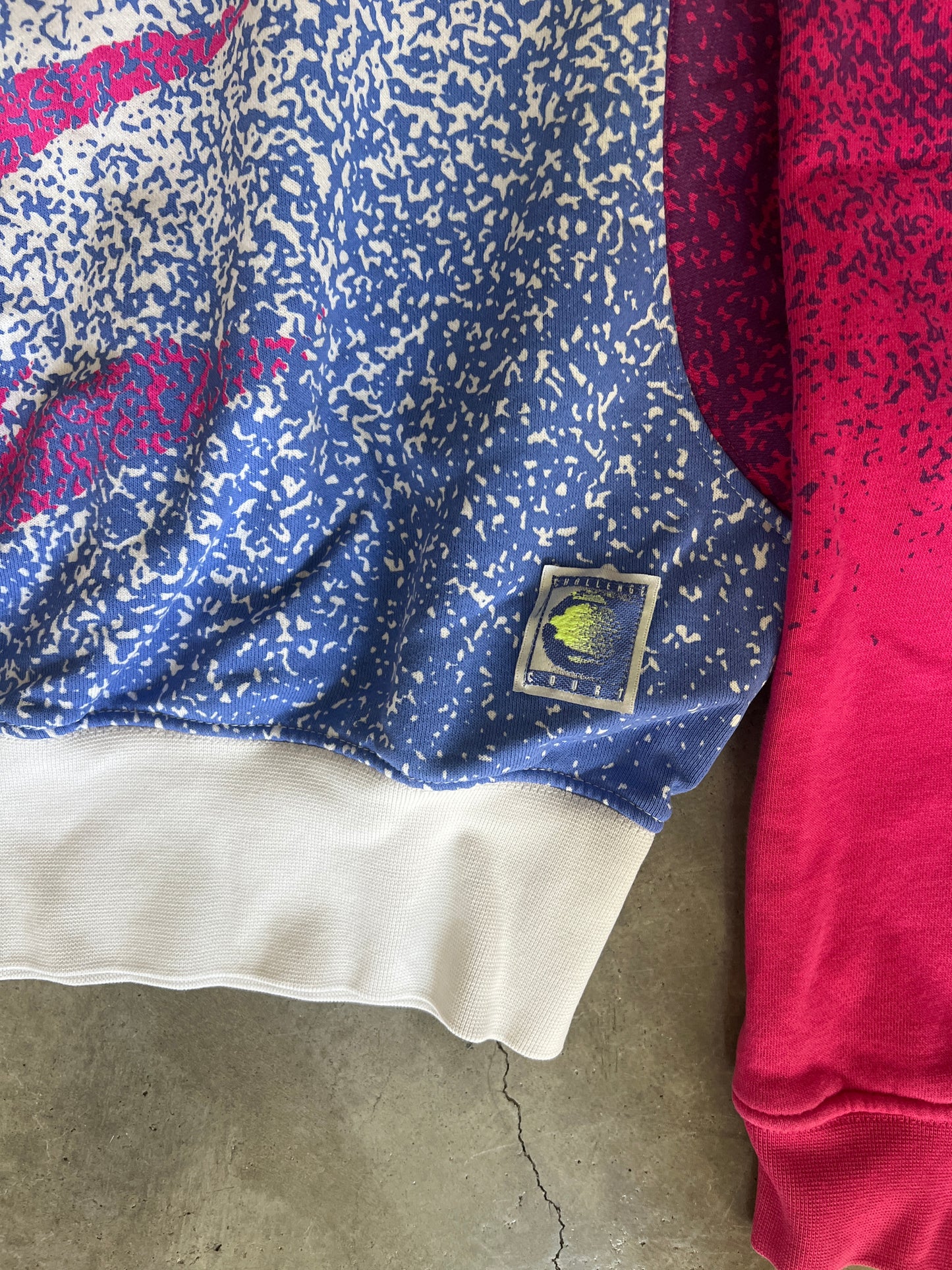 Vintage Nike Challenge Court Sweatshirt (circa 1990s)
