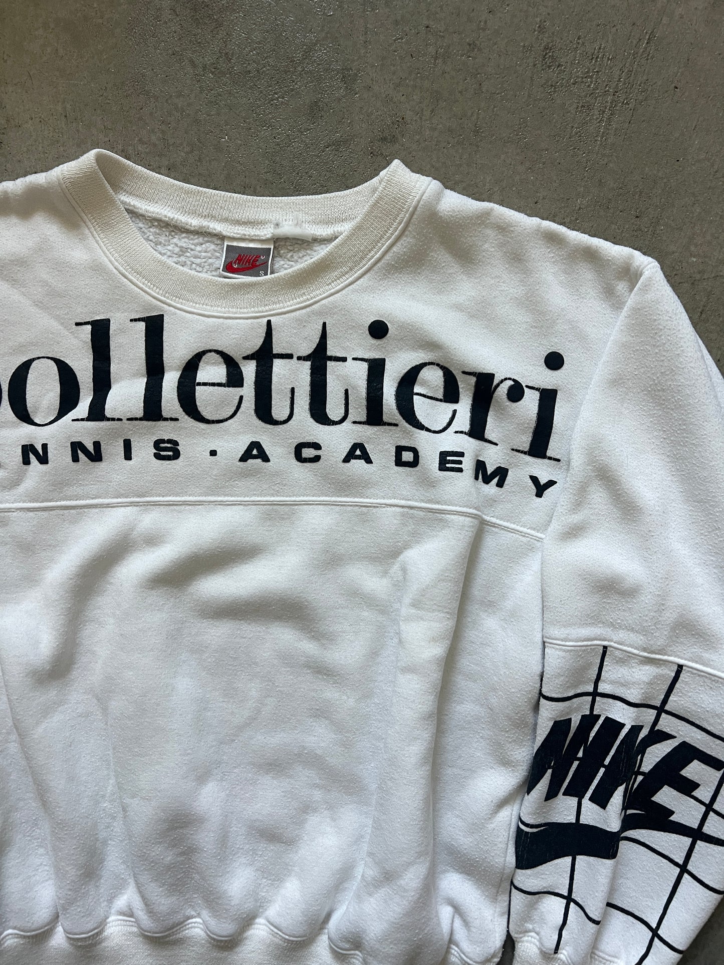 Vintage Nike Bollettieri Academy Crewneck Sweatshirt (circa 1990s) (very rare)
