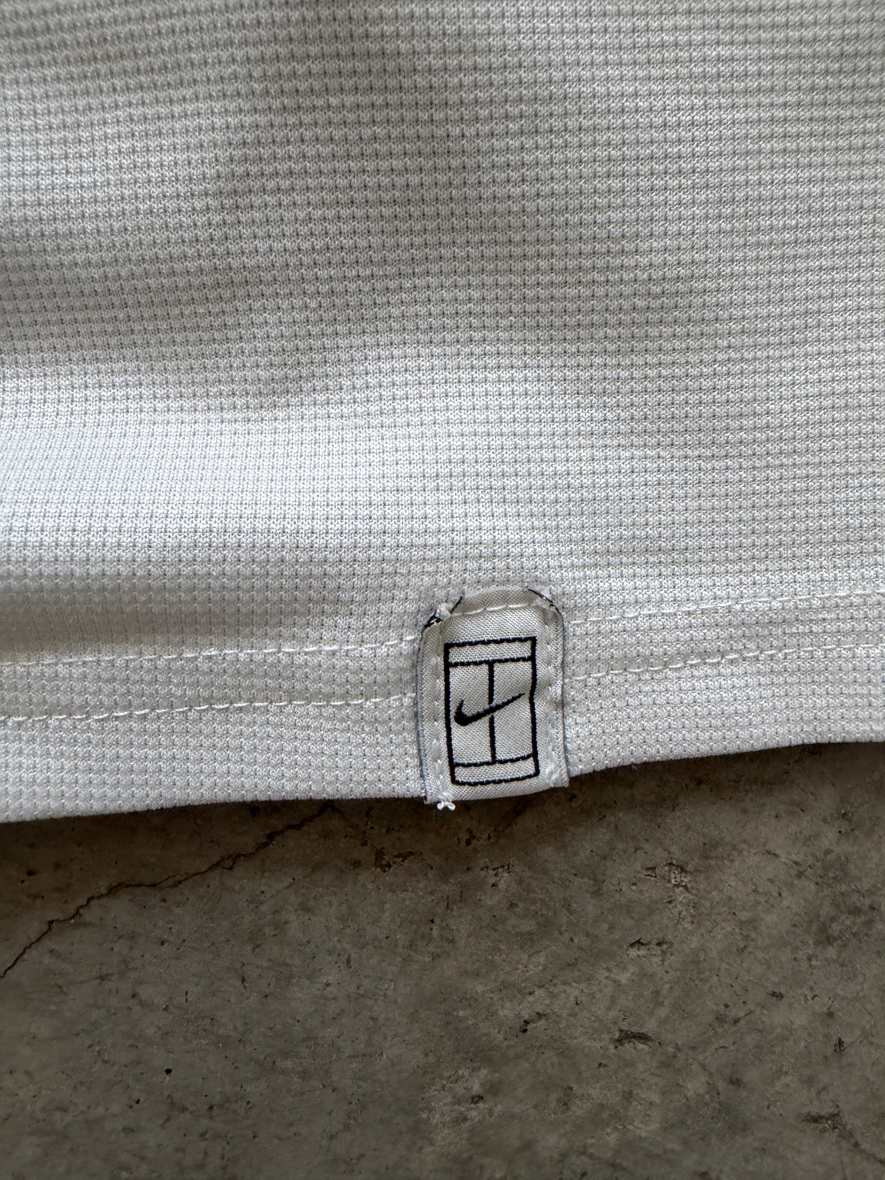 Vintage 2005 Nike Tennis Shirt (Federer, Shanghai) (RARE!)