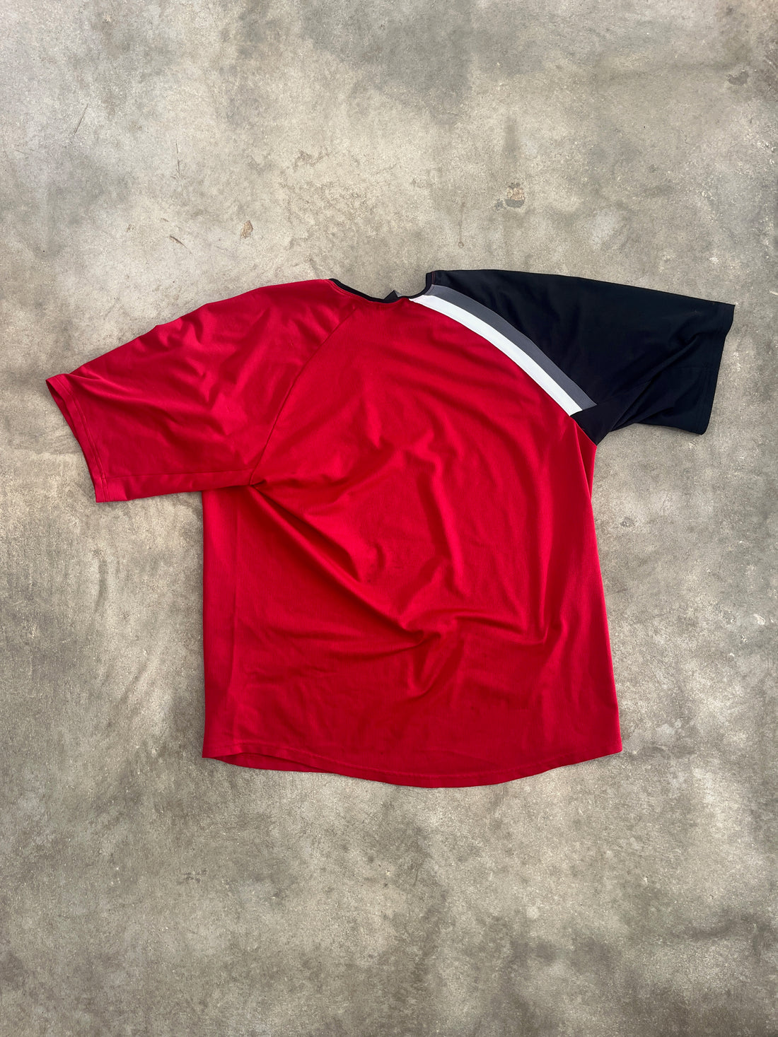 Vintage 2005 Nike Shirt (Federer, Roland Garros)