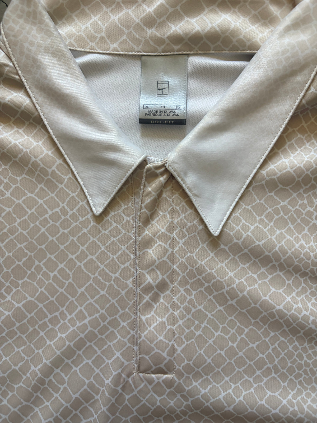 Vintage 2002 White Nike Snakeskin 1/4 Zip (Federer)
