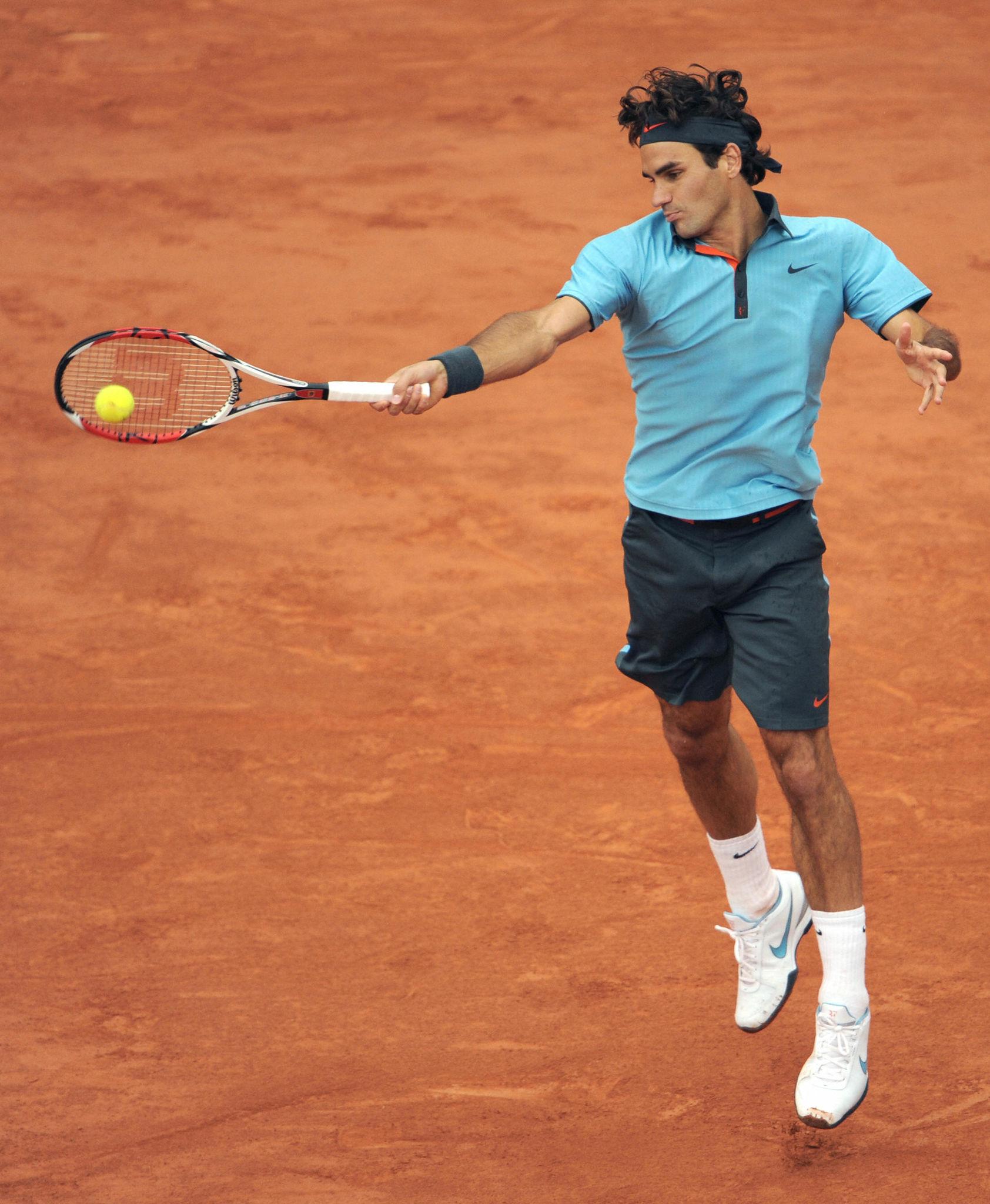 Vintage 2009 Nike Polo (Federer, Roland Garros)