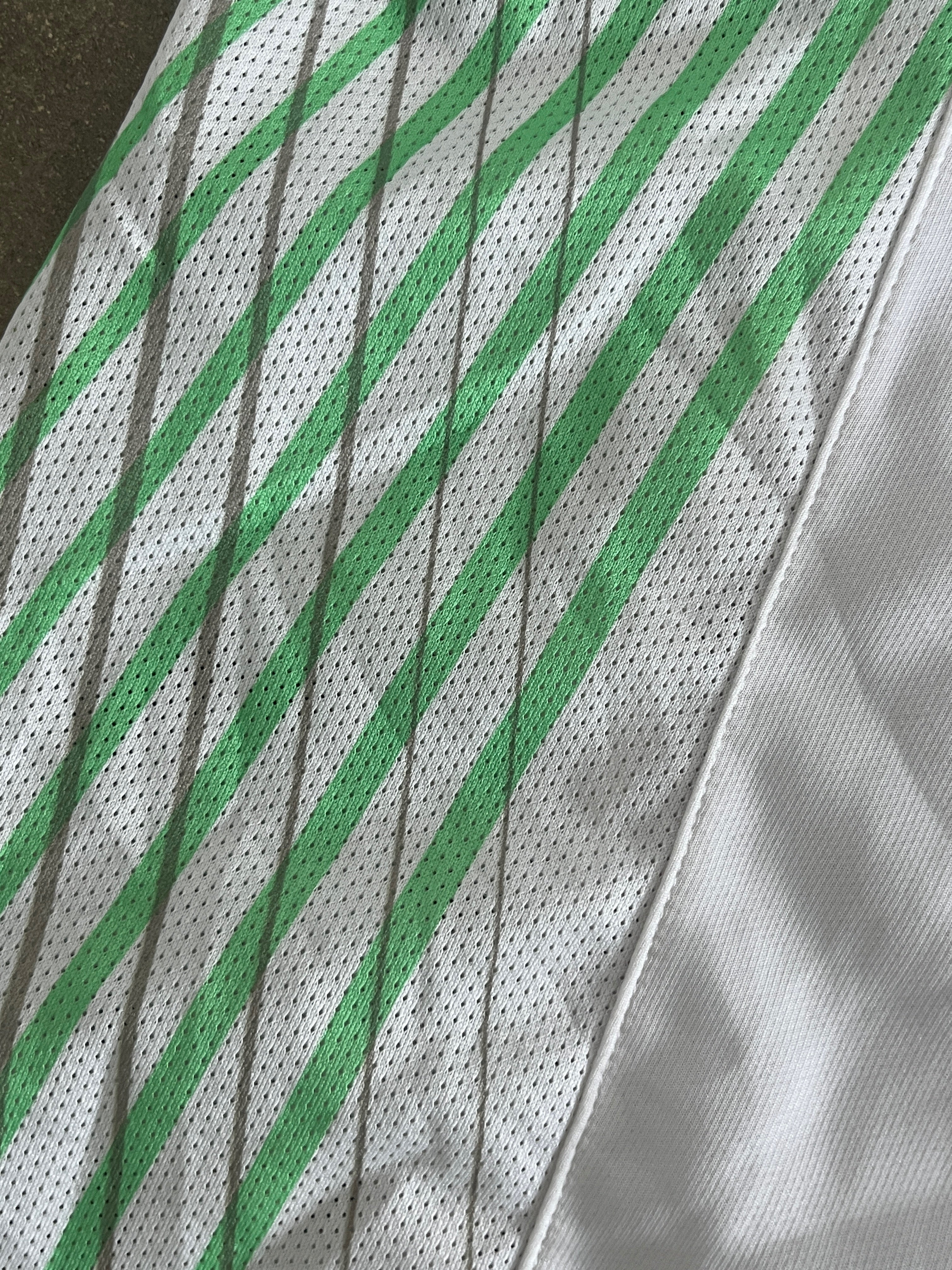 Vintage 2006 Nike Shirt (Federer, Australian Open)