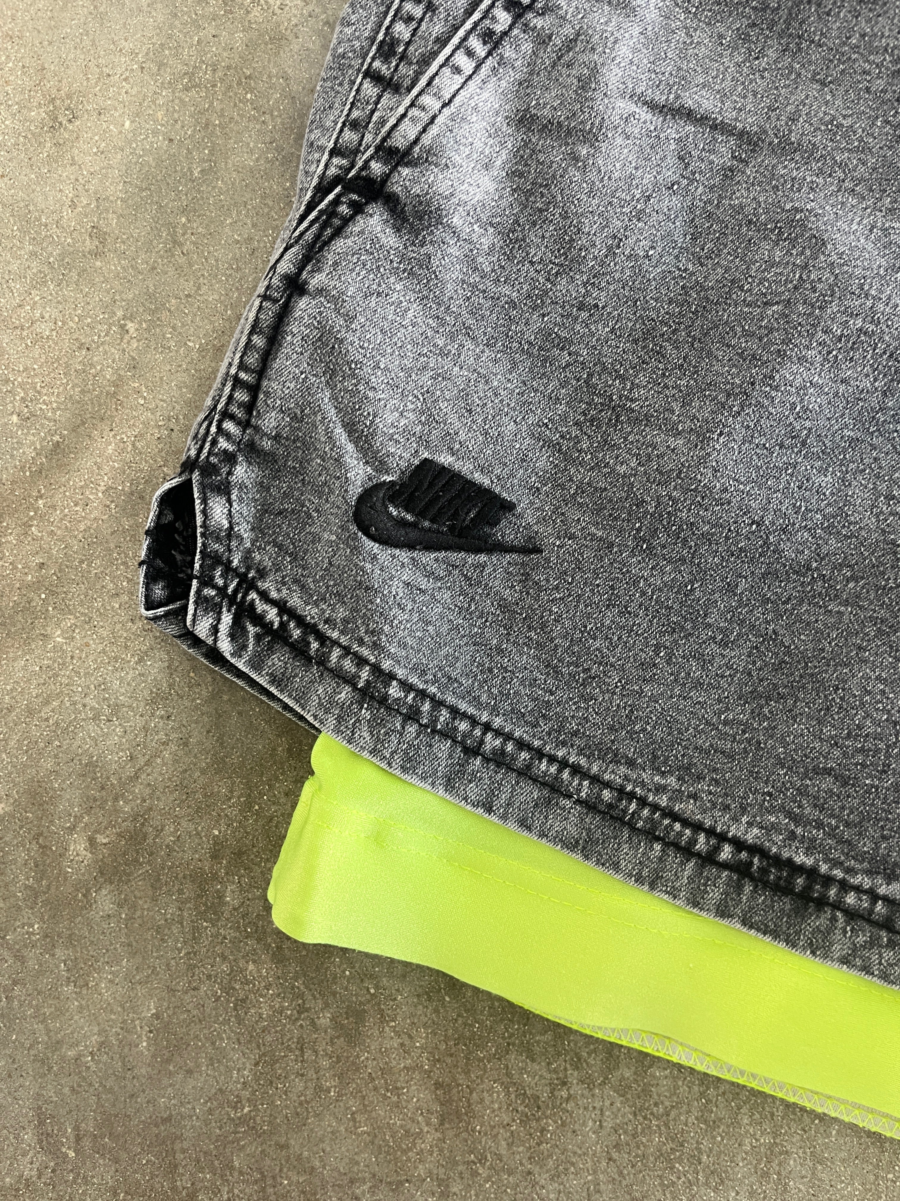 Vintage 1990 Nike Challenge Court Denim Shorts (Agassi)