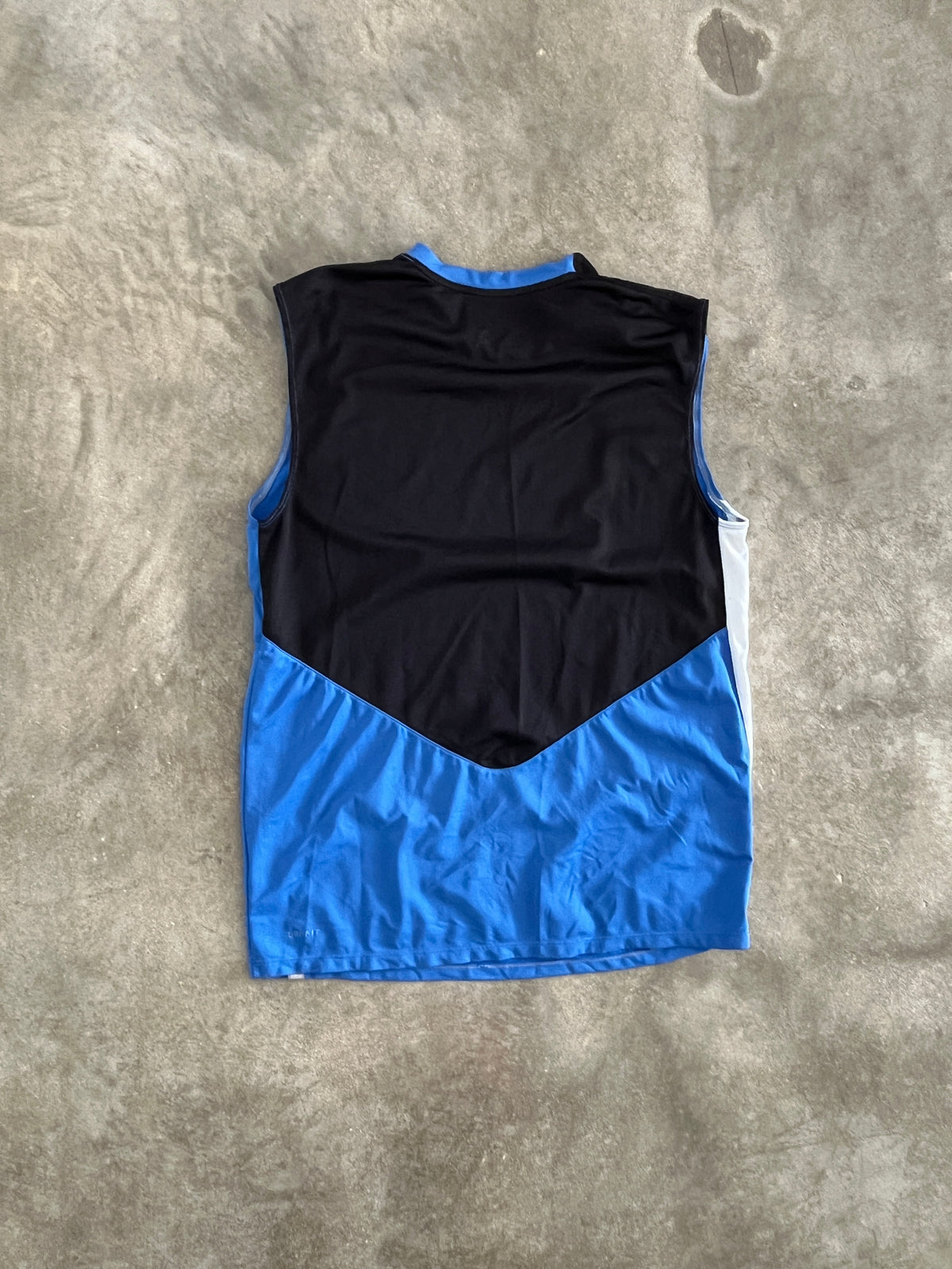 Vintage 2006 Nike Tennis Tank Top ( Nadal, French Open)