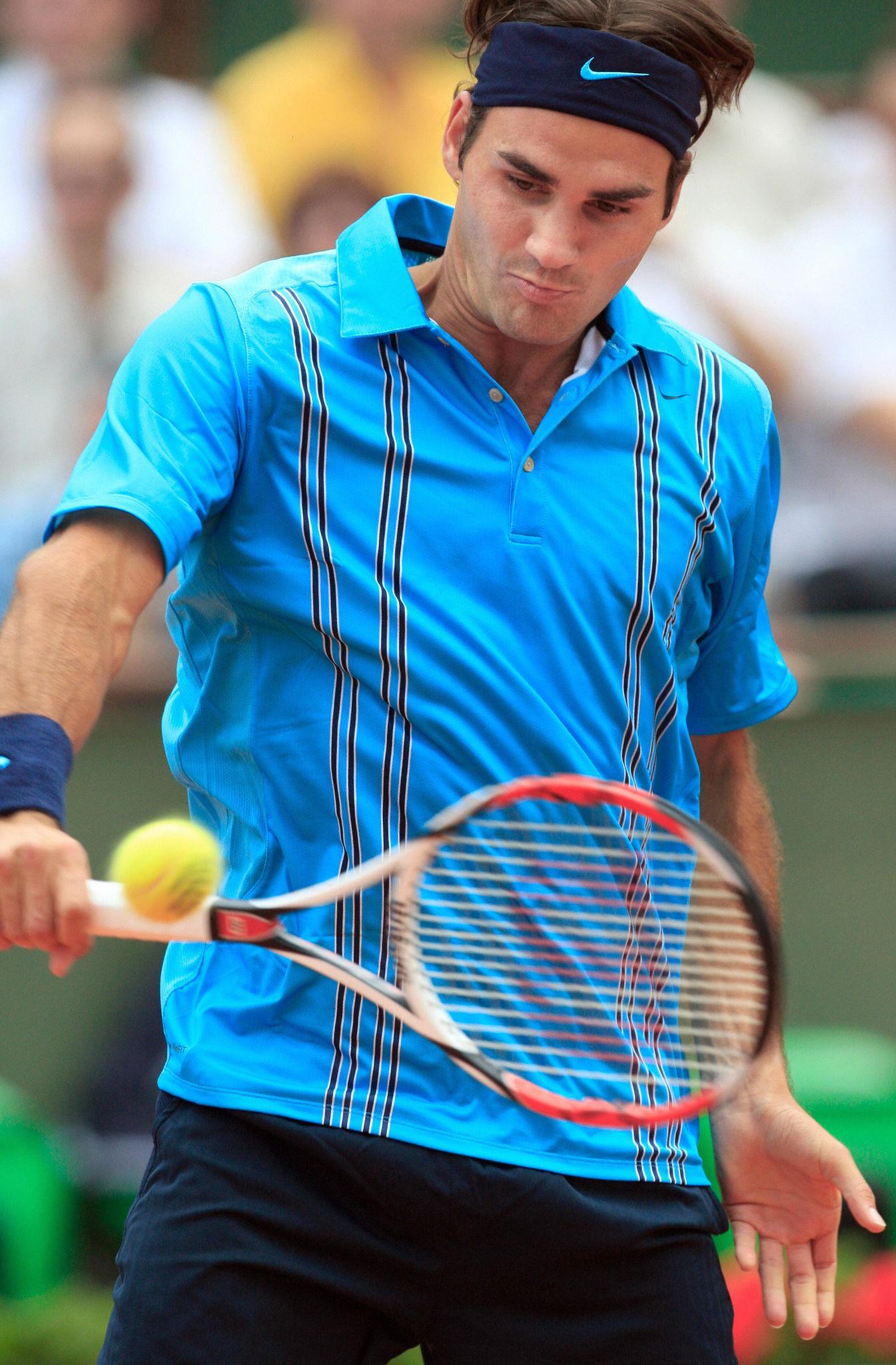 Vintage 2007 Nike Polo (Federer, Roland Garros)