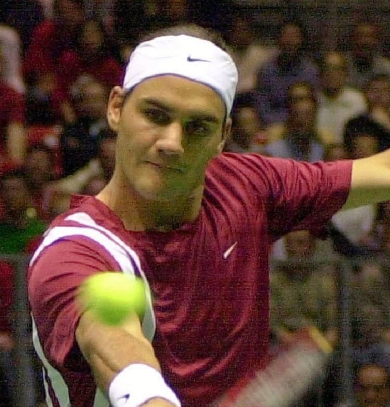 Vintage 1999 Nike Shirt (Federer, Davis Cup)