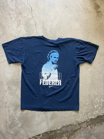 Vintage Nike Roger Federer T-Shirt (Y2K)
