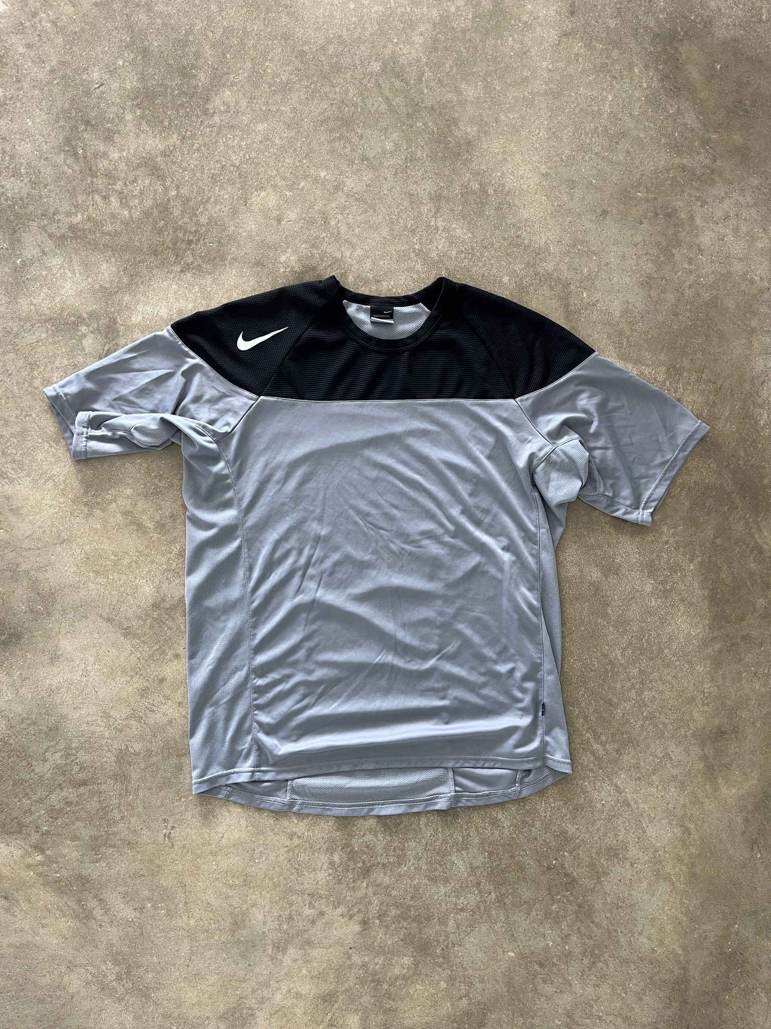 Vintage Nike Tennis T-Shirt (circa 2000s)