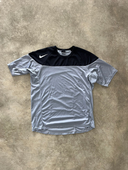 Vintage Nike Tennis T-Shirt (circa 2000s)