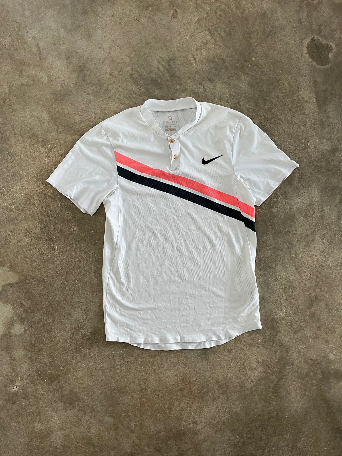 Vintage 2018 Nike Tennis Shirt (Federer, Australian Open)