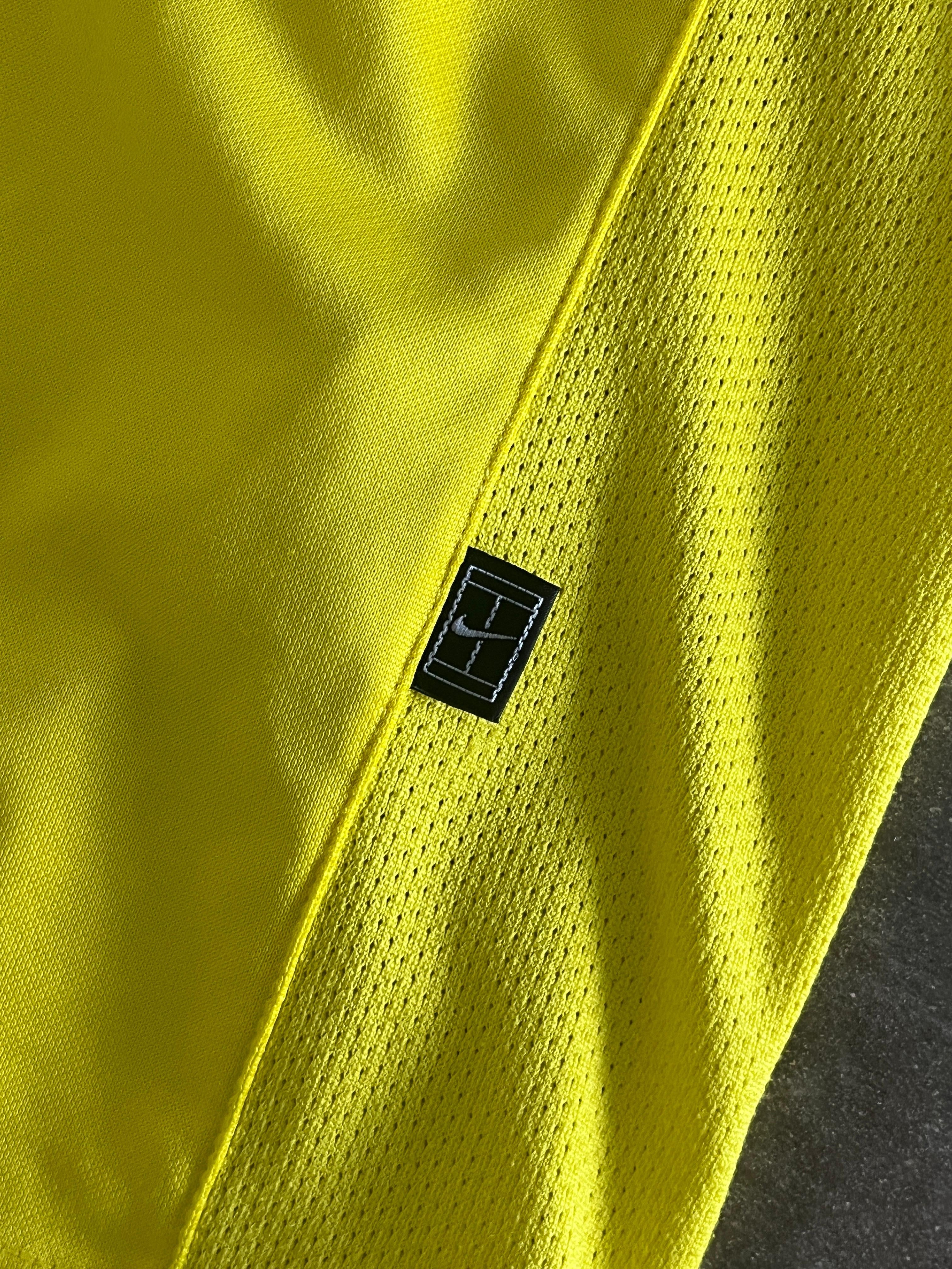 Vintage Nike Tennis Performance T-Shirt (circa 2000s)