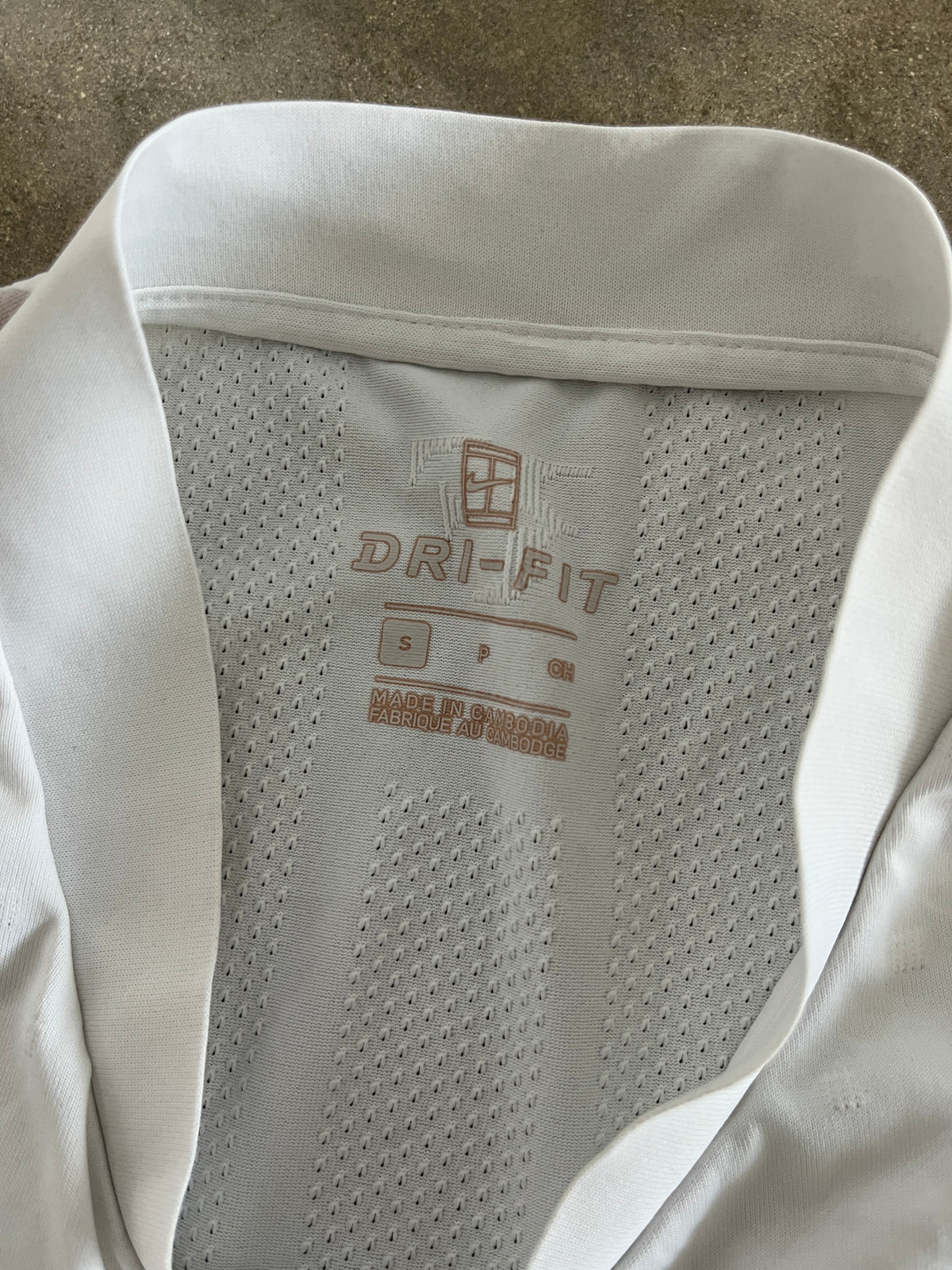 Vintage 2018 Nike Tennis Shirt (Federer, Australian Open)