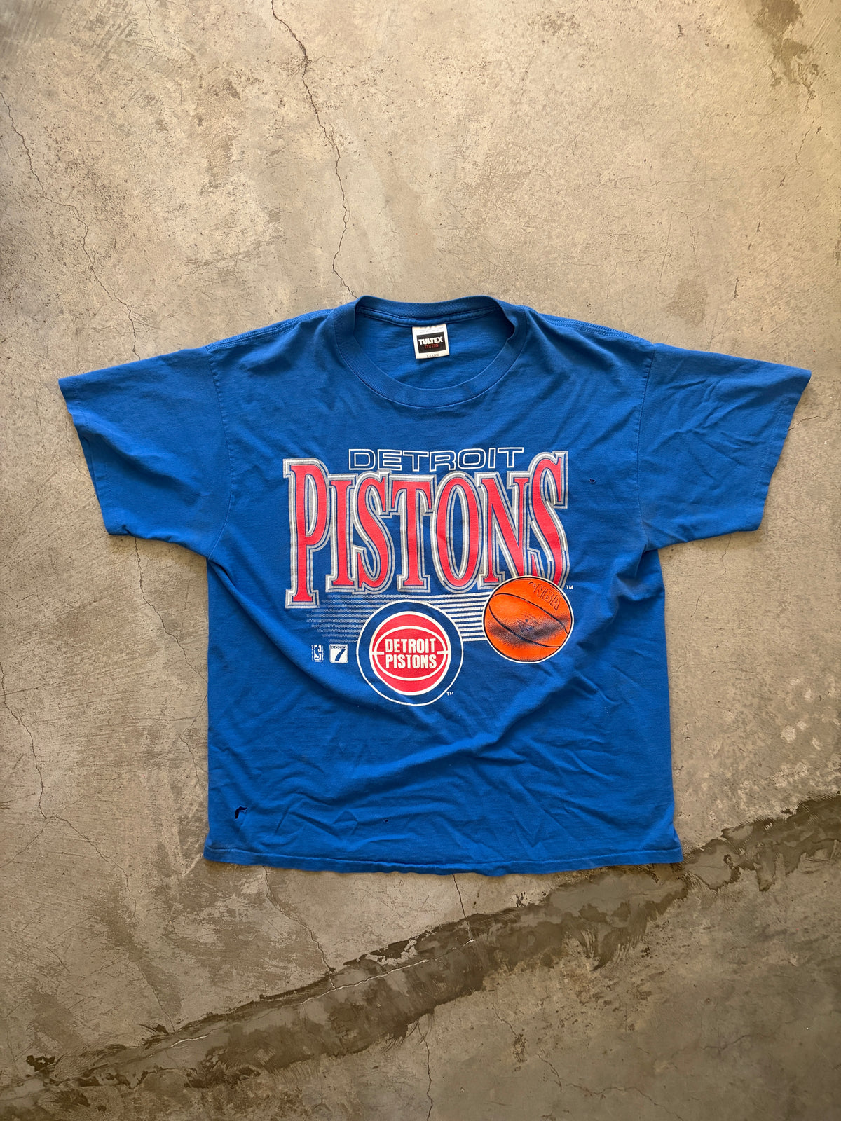 Vintage Detroit Pistons T-Shirt