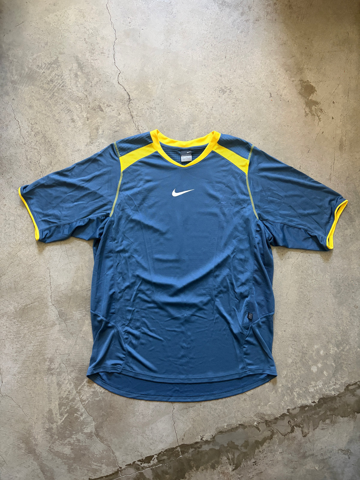 Vintage 2005 Nike Tennis Shirt (Federer, US Open)