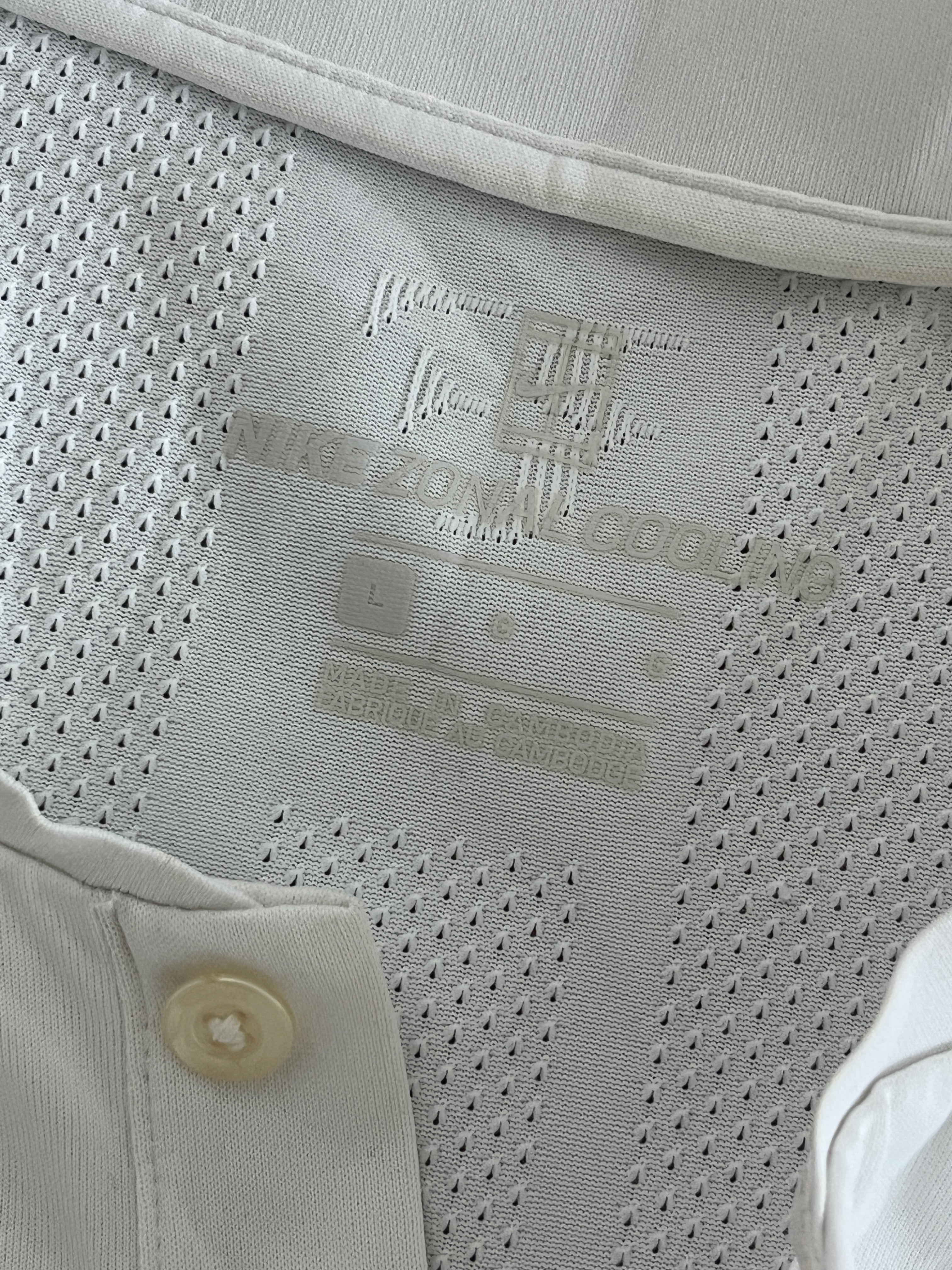 Vintage 2018 Nike Shirt (Federer, Australian Open)