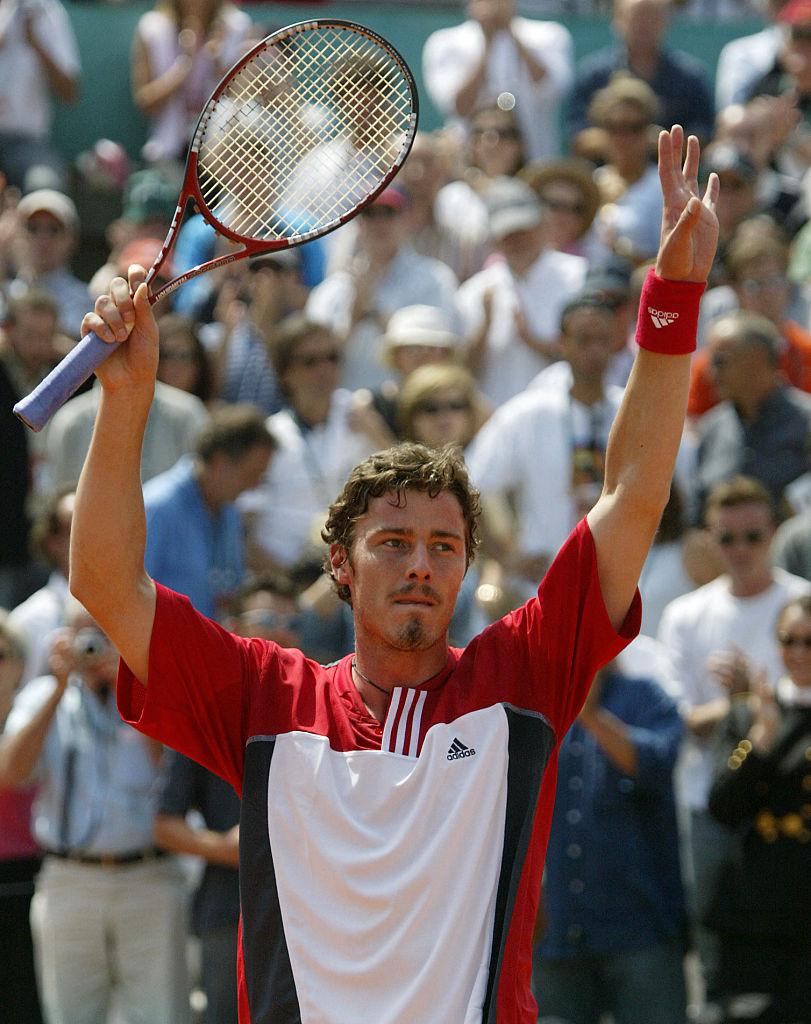 Vintage 2004 Adidas Shirt (Safin, Roland Garros)
