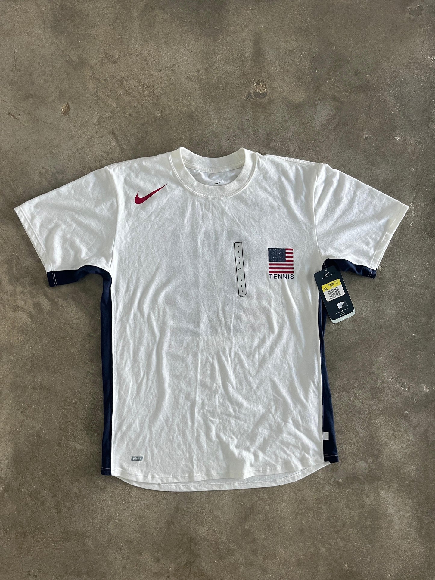 Vintage Nike James Blake USA T-Shirt (2004)